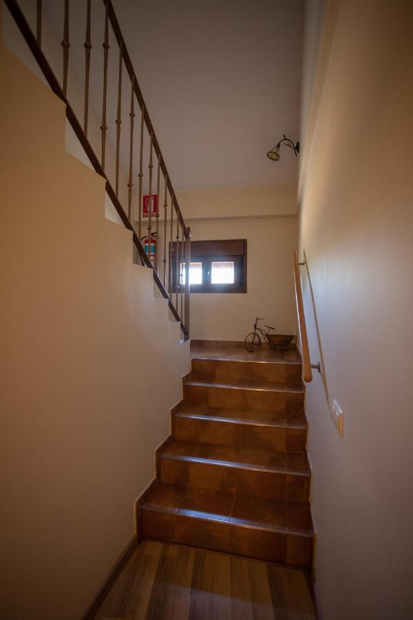 Apartamentos Rurales Romero Nohales Exterior photo